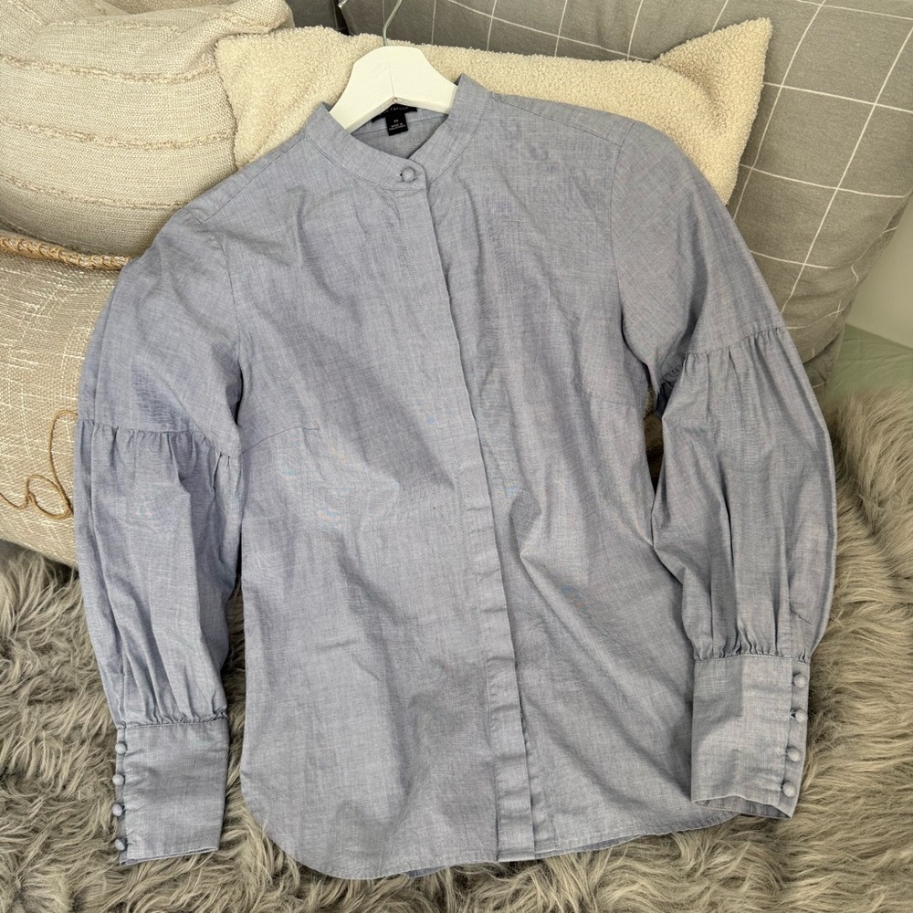 Ann Taylor Light Gray Casual Button-Down Shirt